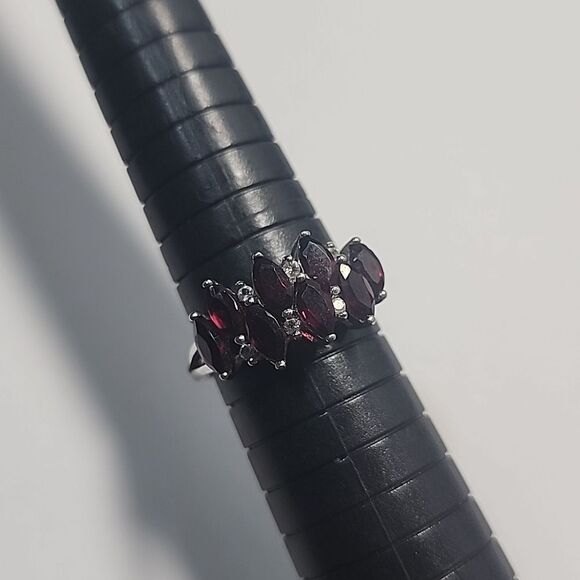 Marquise Cut Garnet And Round Small Topaz Thai 925 Sterling Silver Ring Sz 9 - Picture 2 of 3